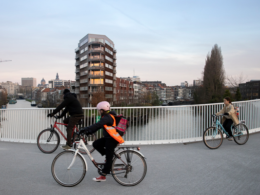 Voorkeur ondeugd rivier Mobiliteitsbeleid Met De Grote Versnelling meer mensen op de fiets